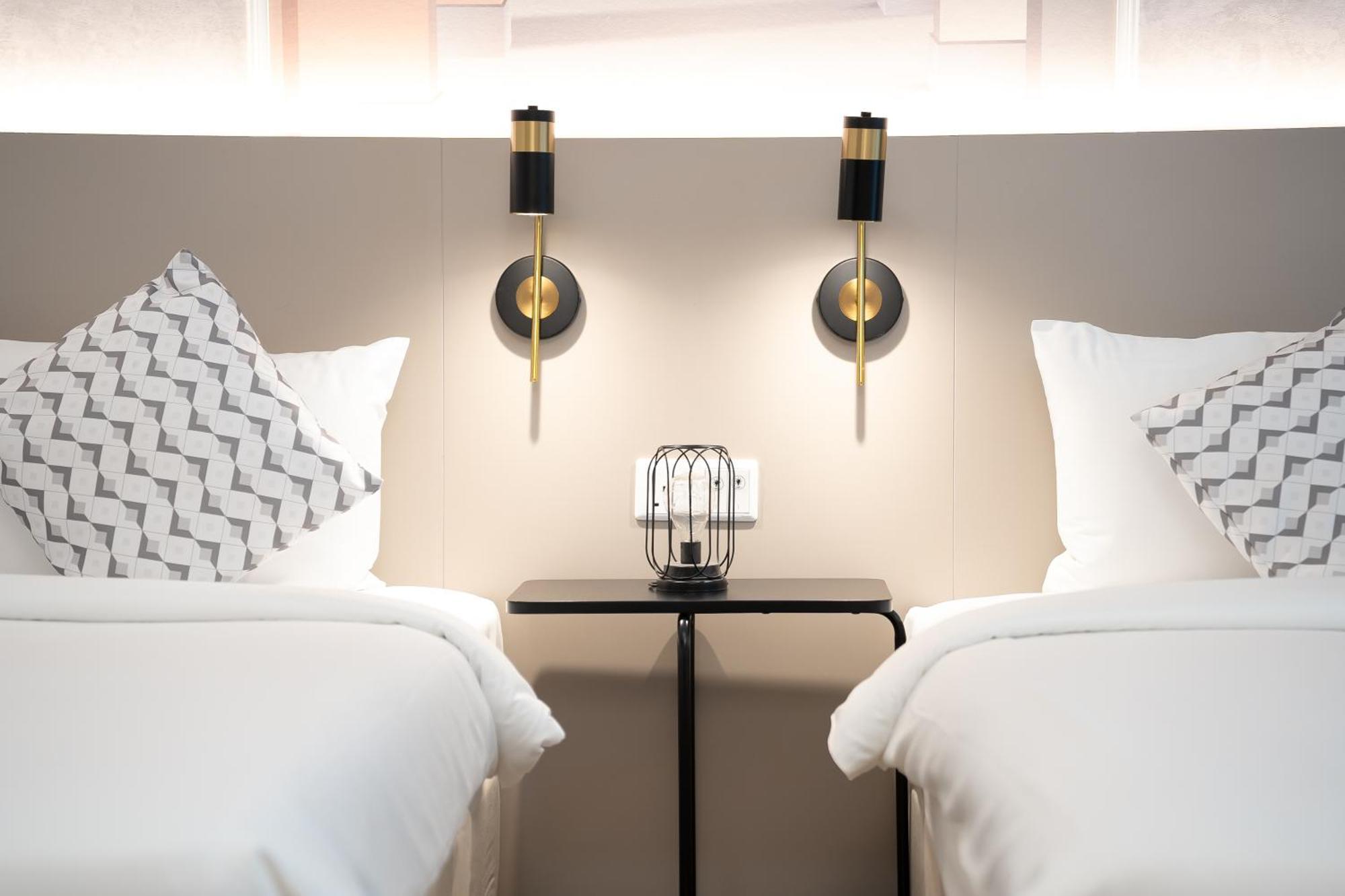 Mossaz Mana-Mana Suites Kuala Lumpur Petaling Jaya Zewnętrze zdjęcie